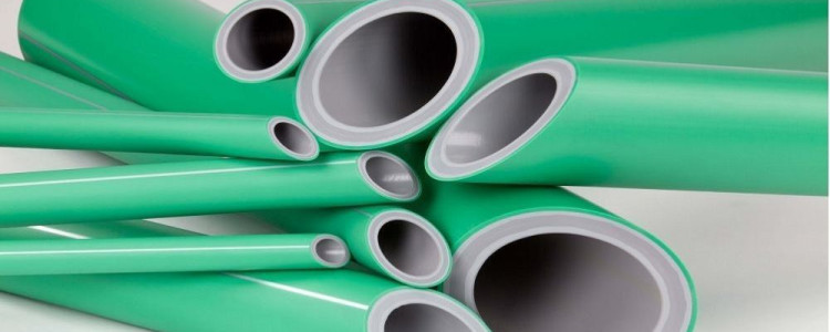 Выбираем лучшее: сравнение пластиковых труб с алюминиевыми